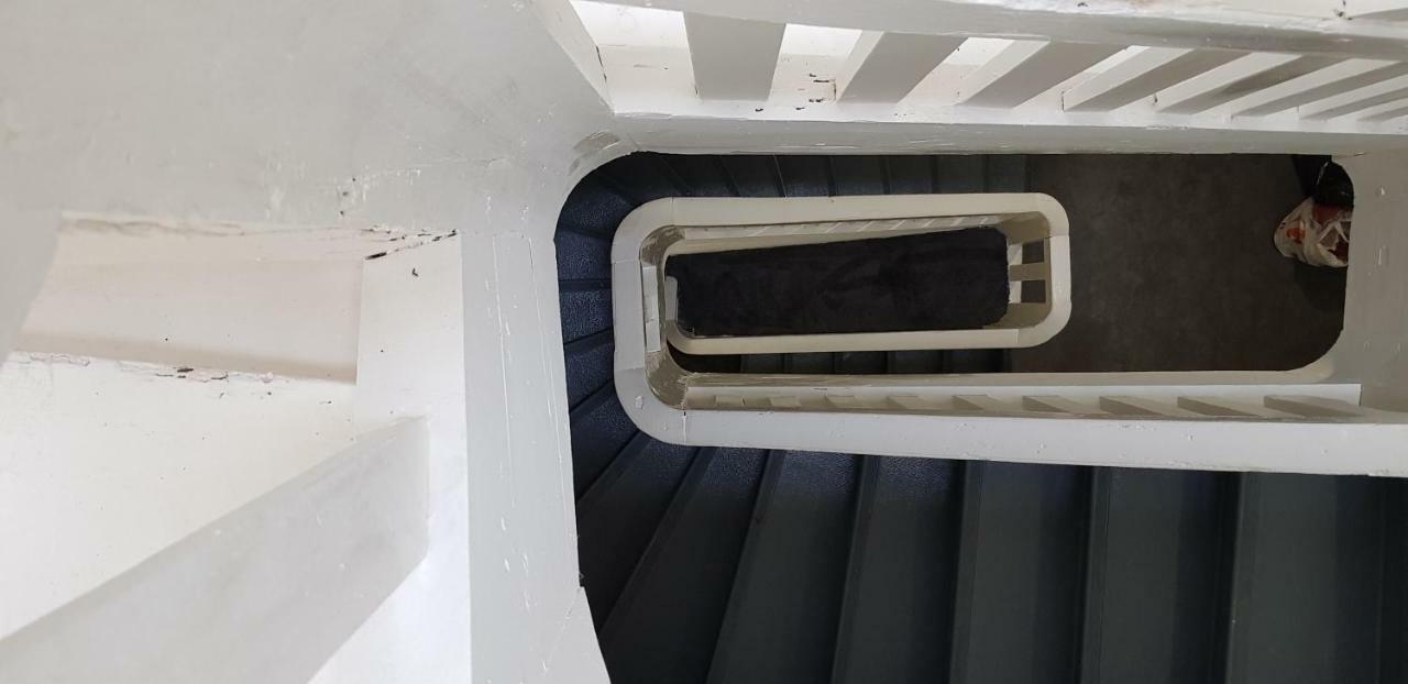 Le Particulier - Appart Hotel La Réole Kültér fotó
